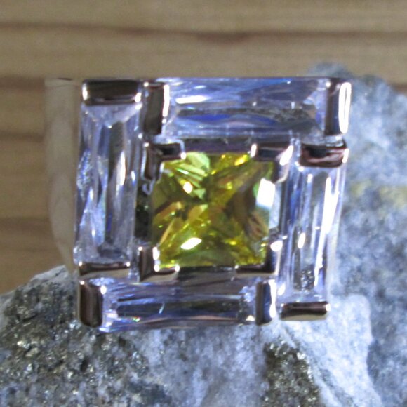 Square Clear and Yellow Ice CZ Statement ring - Picture 2 of 3